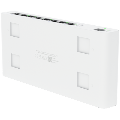 (8) GbE RJ45 ports with 27V passive PoE output Router