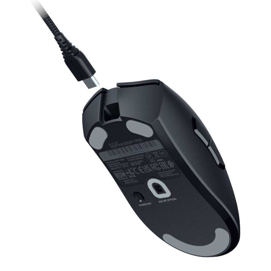 Razer DeathAdder V3 Pro Black, Wireless Gaming Mouse, True 30000 dpi, Focus Pro 30K Optical Sensor, Gen-3 Optical Mouse Switches, 5 programmable buttons, Razer Speedflex Cable USB Type C, 90-million Clicks